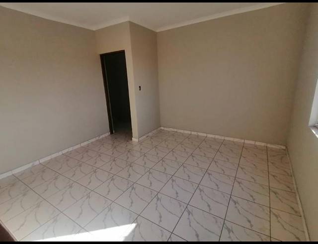 2 BEDROOM DUPLEX FOR SALE IN BUHLE PARK